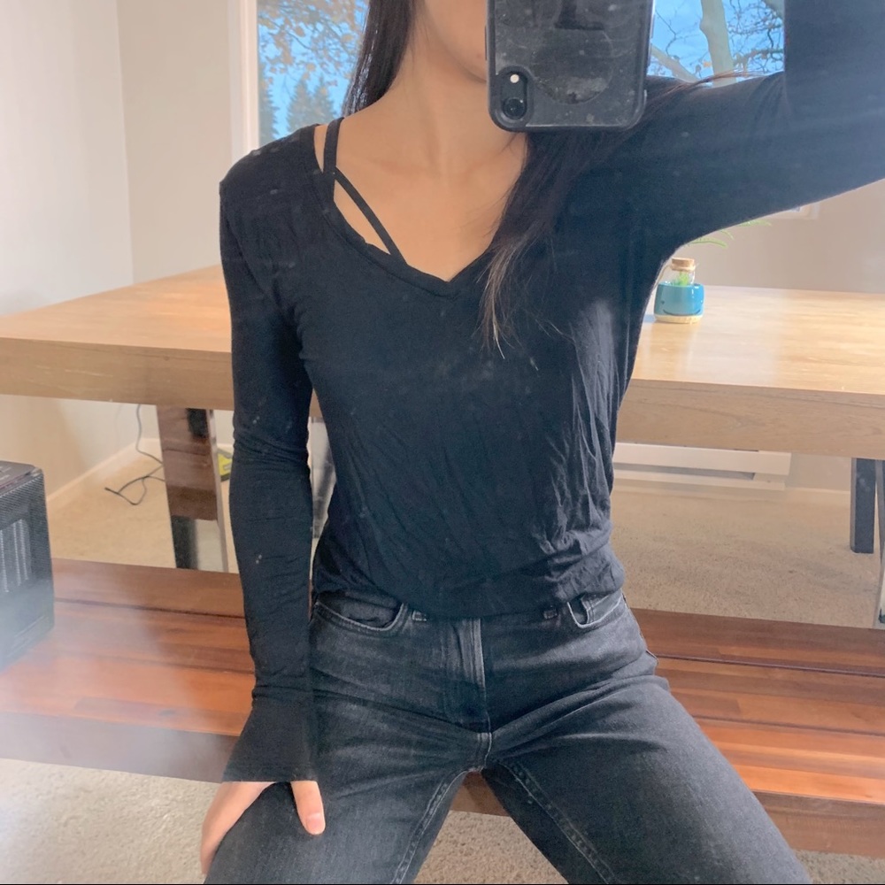 Old Navy Black XS Long Sleeve Top